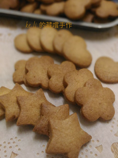 可愛造型奶油小酥餅(冰箱餅乾) 的食譜成品照片