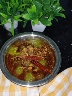 A picture of Resto style palak paneer.
