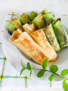 Foto resep Pan Fried Banana Spring Roll (Lumpia Pisang Lumer)