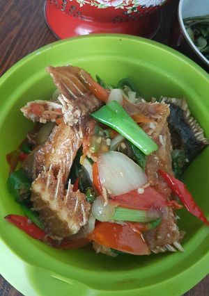 Foto resep Oseng cabe tulang ikan asin jambal