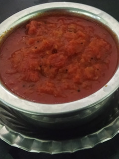 தக்காளி தொக்கு (Thakkaali thokku recipe in tamil) செய்முறை முக்கிய புகைப்படம்