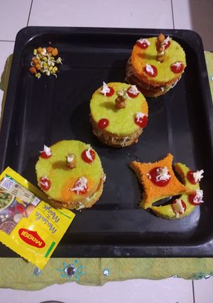 स्प्राउट्स टिक्की विथ ढोकला बर्गर (sprouts tikki with dhokla burger recipe in Hindi) रेसिपी मुख्य फोटो