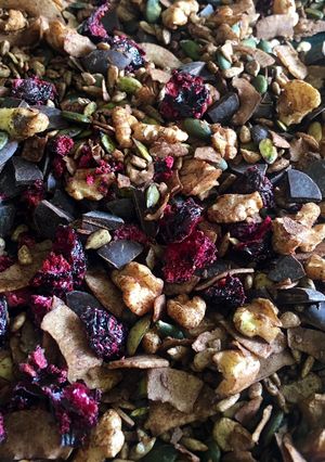 A picture of Dark Chocolate & Cherry Trail Mix.