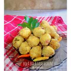 รูปของ Bola bola Tahu bihun