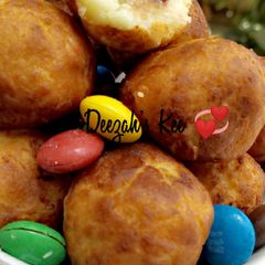 A picture of M&M Stuffed Gulisuwa.