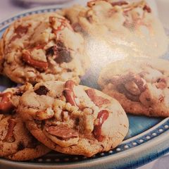 A picture of Pretzel-Toffee-Chocolate Chunk Cookies.
