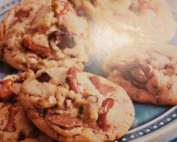 New Recipe PretzelToffeeChocolate Chunk Cookies Delicious and Healthy