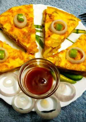 স্প্যানিশ অমলেট (Spanish omelet recipe in Bengali) রেসিপির প্রধান ছবি