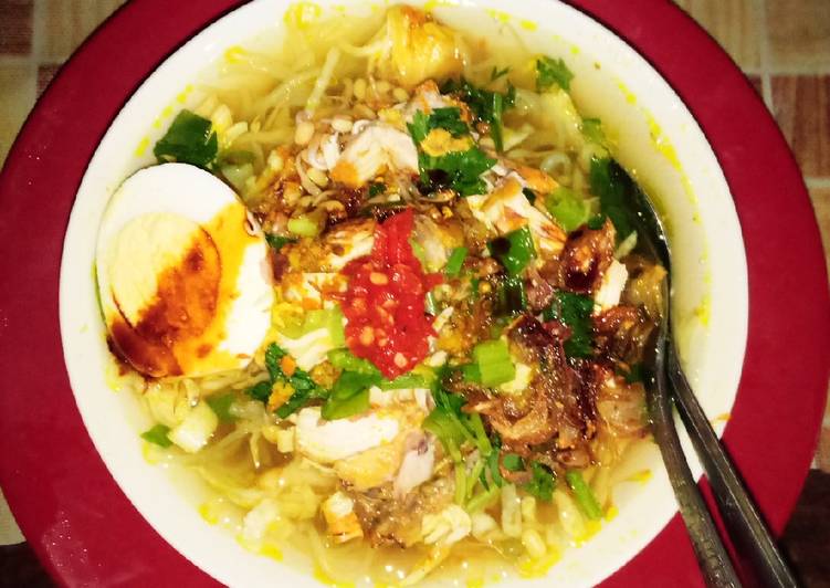 Bagaimana Menyiapkan Soto Sederhana, Lezat Sekali