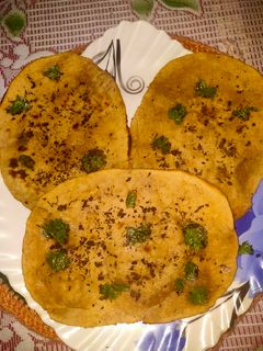 মেথি নান তন্দুরি (Methi Nun Tandoori recipe in Bengali) রেসিপির প্রধান ছবি