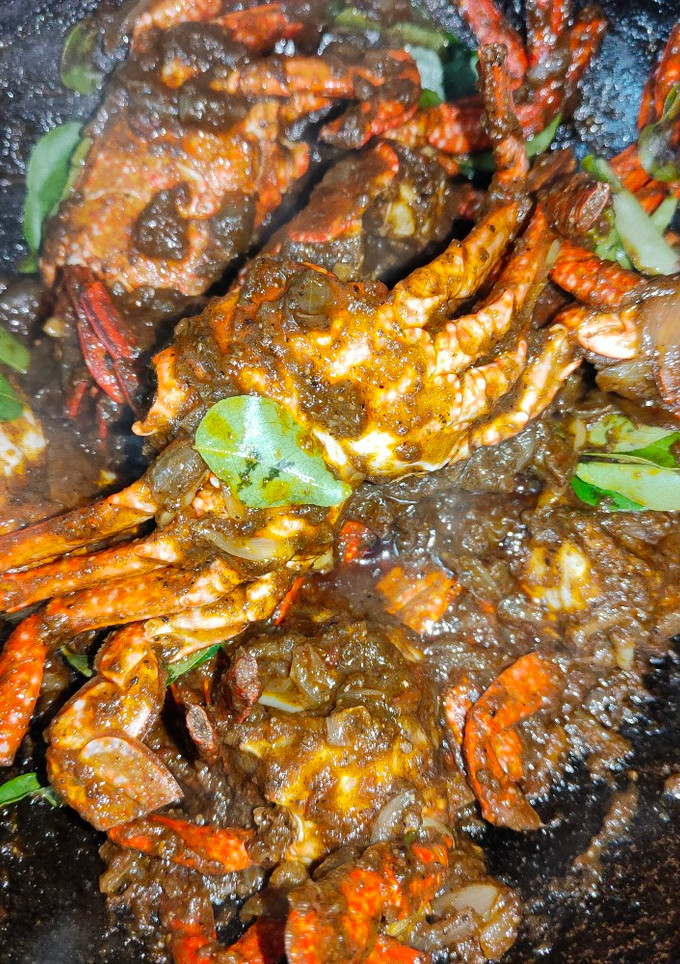 நண்டு கிரேவி(nandu gravy recipe in tamil) செய்முறை முக்கிய புகைப்படம்