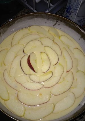 صورة لوصفة كيكة الثفاح بطريقه مميزة