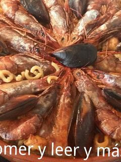 Una foto de Fideuá valenciana en Valencia