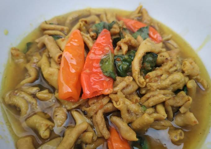 Resep Tumis Usus Ayam Bumbu Kuning yang Lezat