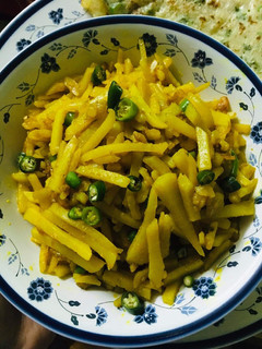 ঝাল আলু ভাজি রেসিপির প্রধান ছবি