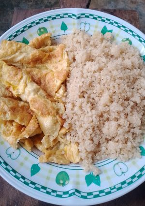 Une photo de Attieké omelette 🍳