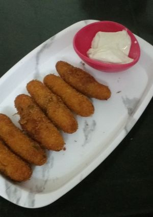 A picture of Aloo Paneer Fingers.
