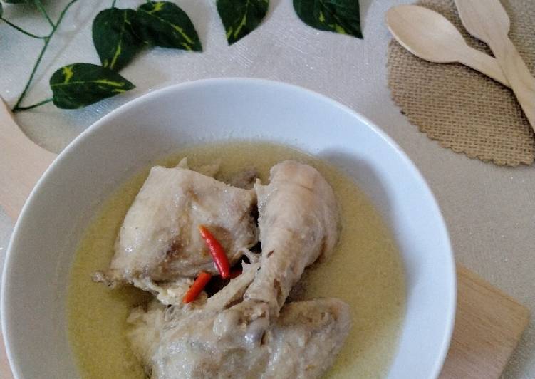 Resep 99. Opor Ayam Putih Enak dan Antiribet