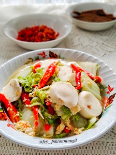Foto resep Tumis Sawi Putih Telur Bakso
