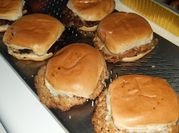 A picture of breaded chicken sandwich