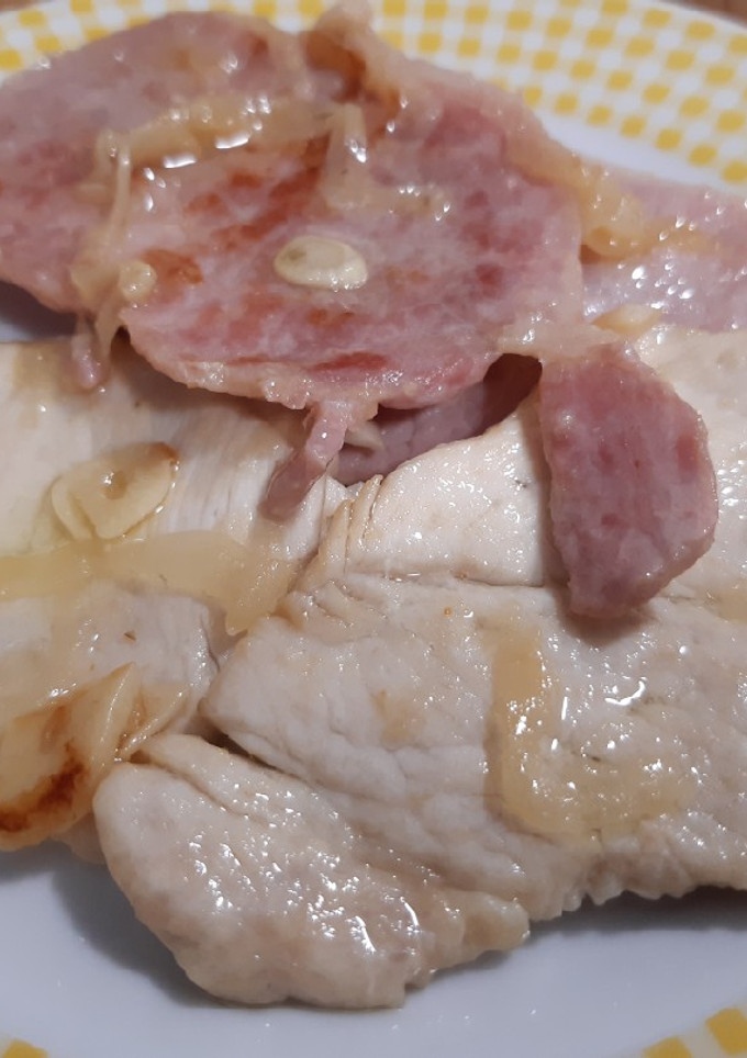 Una foto de Filetes en salsa