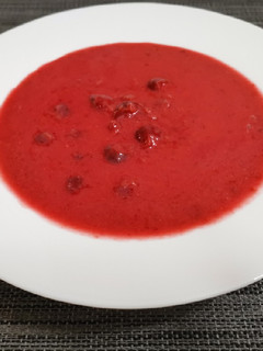 Meggyleves recept fotója