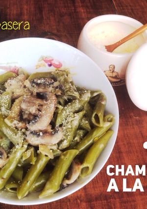 Una foto de Pasta con champiñones a la crema