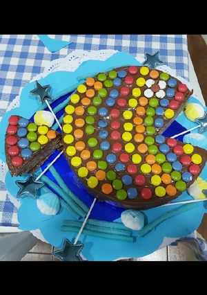 Una foto de Tarta Pescadito de Nutella con Lacasitos