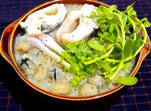 Hình của món Cháo cá lóc rau đắng.