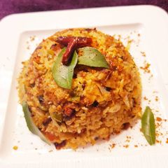 A picture of Masala Vegetable Curd Rice.