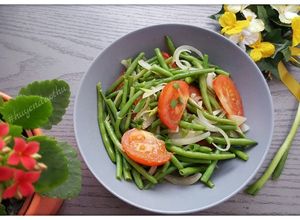 Hình của món Đậu đũa xào hành tây và cà chua 🍅.