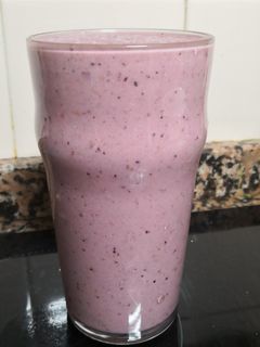Una foto de Batido de fruta con copos de avena