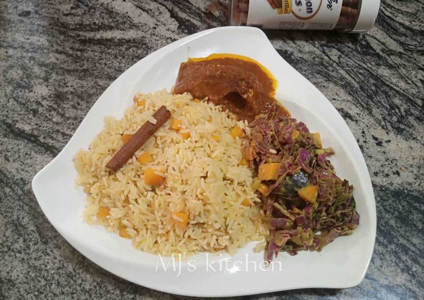 Savoury rice with grilled fish sauce and Avocado salad