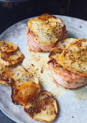 Une photo de Tournedos lardés à la poire façon Rossini