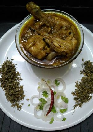 A picture of Methi chicken.