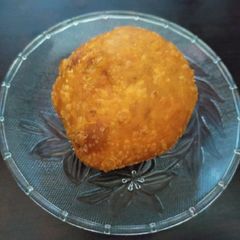A picture of Onion kachori.