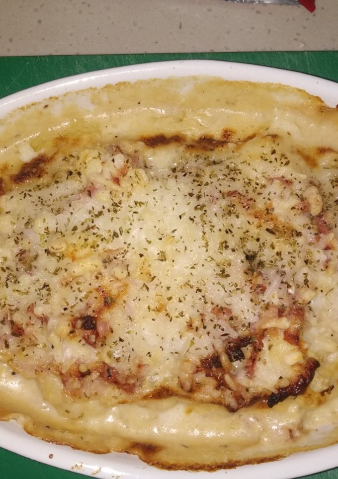 Una foto de Coliflor con bacon y bechamel