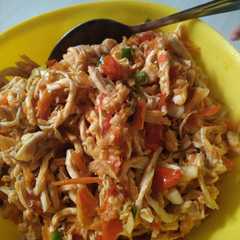 รูปของ Ayam suwir mercon