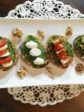 Bruschette con pesto di rucola