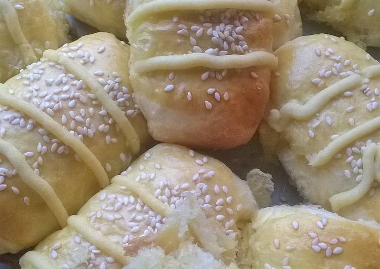 Resep: Cocktail buns (kai mei pao) Yang Enak