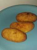 Bombas de papa rellenas de queso