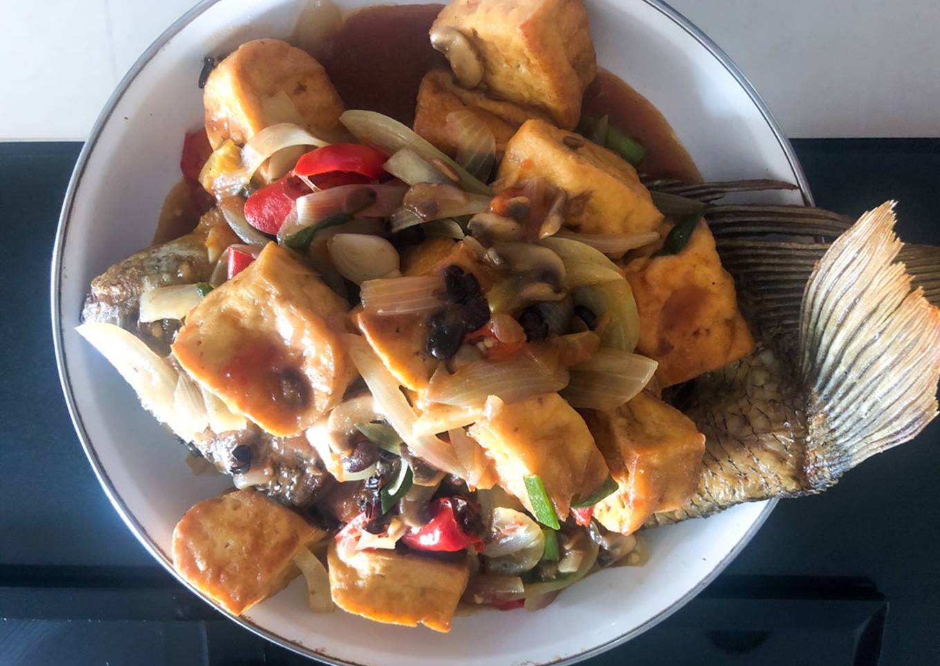 Gurame Tahu Tausi
