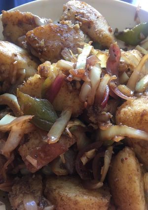 A picture of Fried idli.