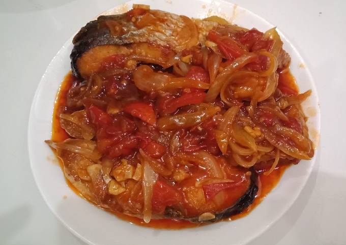 Ikan Patin Saus Tiram