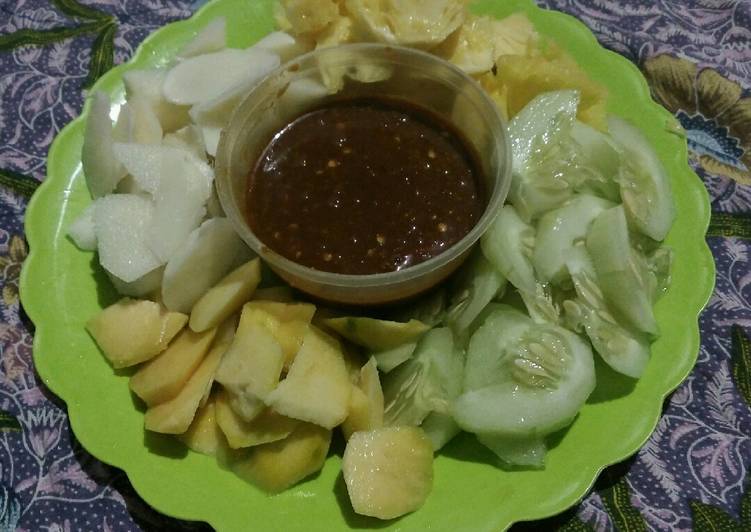 Resep Rujak manis uleg #BikinRamadanBerkesan Anti Gagal