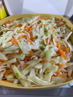 A picture of Apple coleslaw.