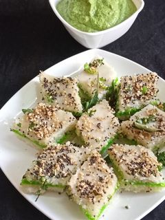સેન્ડવીચ ઢોકળા (Sandwich Dhokla Recipe In Gujarati) રેસીપી મુખ્ય ફોટો