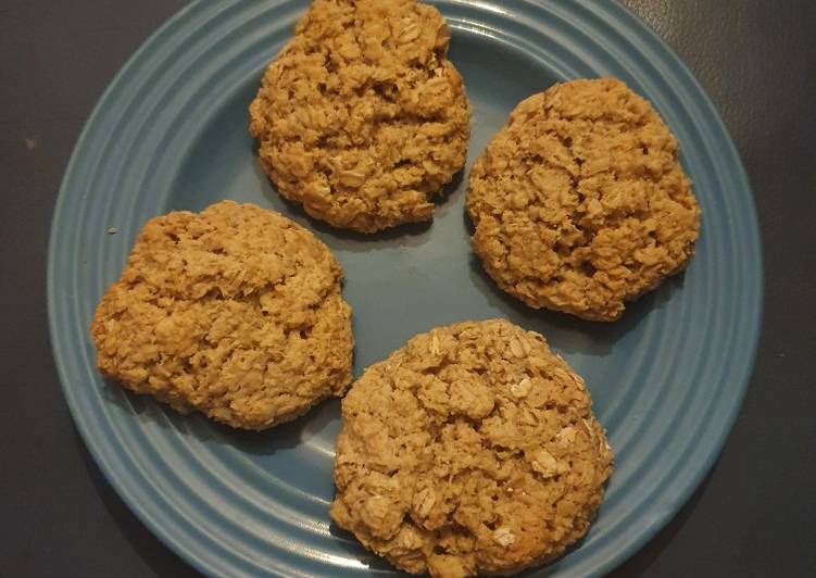 Steps to Serve Quick Oat Cookies
