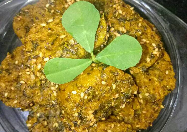 How to Special Yummy Oats Methi Muthia