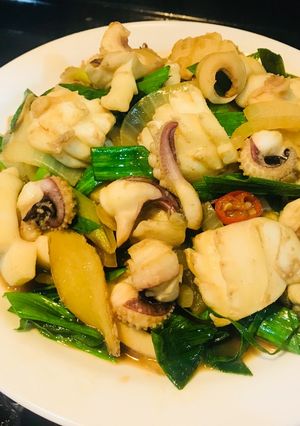 蒜香軟絲 的食譜成品照片